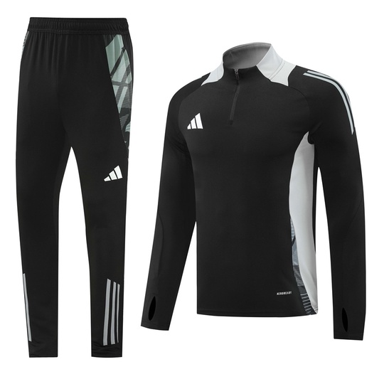 Тренировочный костюм Adidas