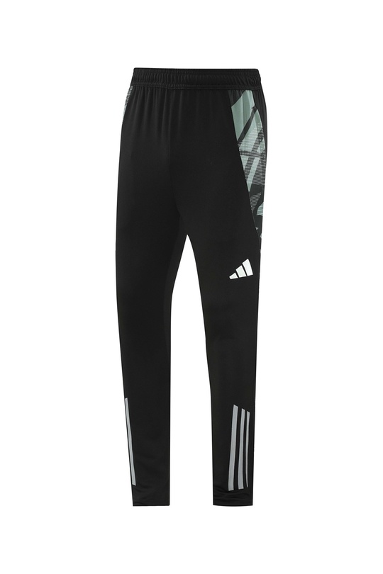 Тренировочный костюм Adidas